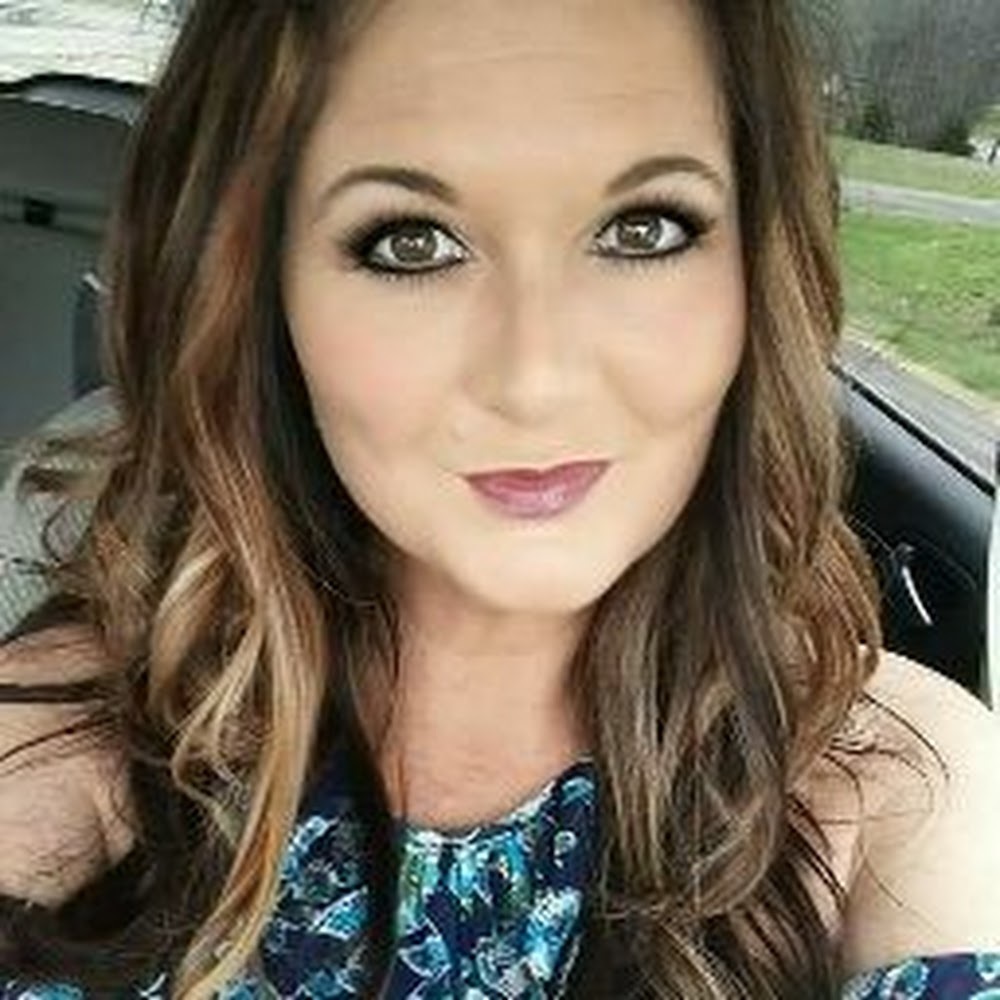 Meet your Posher, Natashia